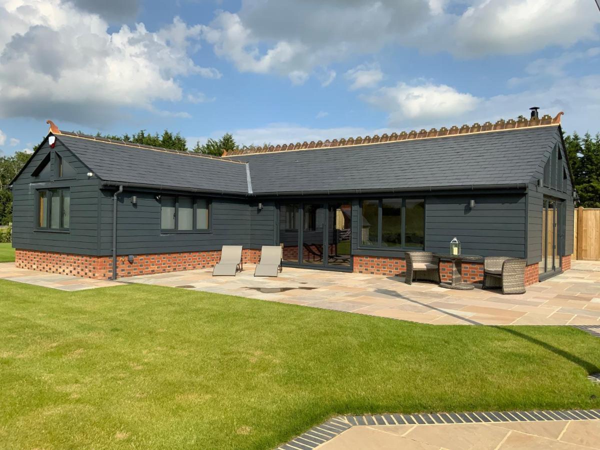 Little Oak Lodge Hailsham Exterior photo
